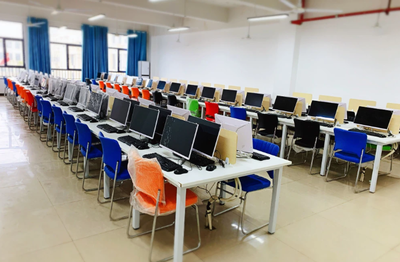 湖南大漢中專(zhuān)學(xué)校信息技術(shù)咨詢(xún) 學(xué)費(fèi)標(biāo)準(zhǔn)及聯(lián)系方式更新